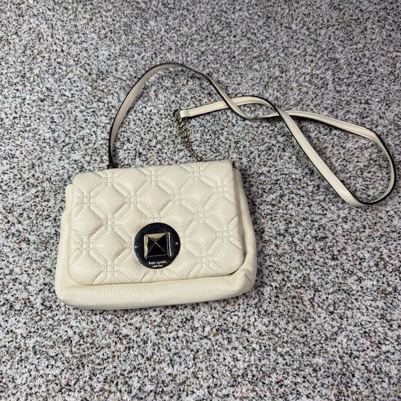 Kate Spade White Quilted Crossbody Bag Women's Elegant Geometric Design - Picture 1 of 8